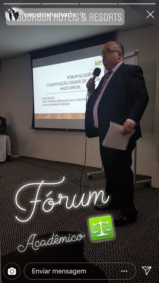 forum acadêmico